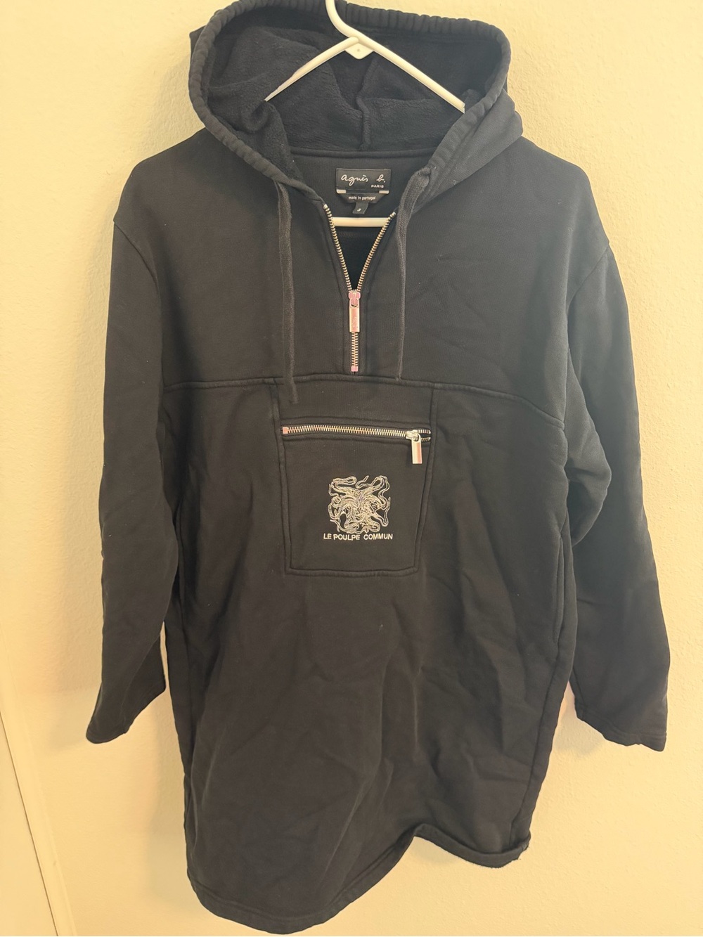 Men's Black Hooded Pullover Sweatshirt